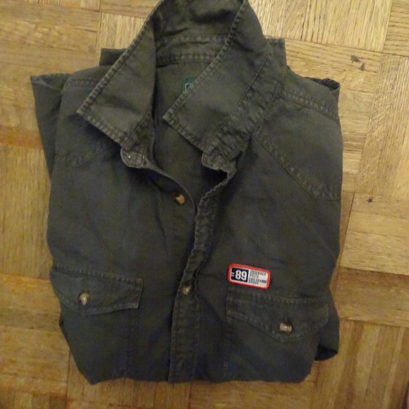 PETER ENGLAND SERIES RED SHIRT - Picture 2 of 2